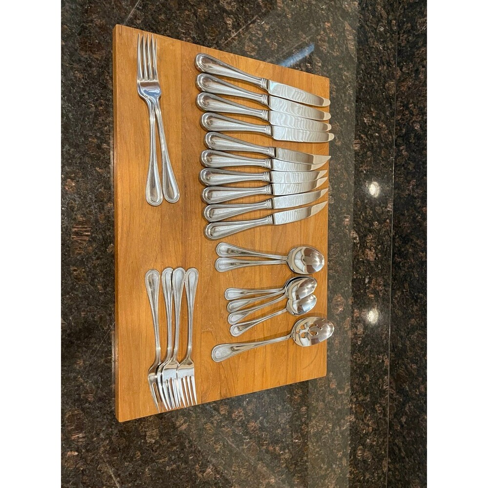 22 pc WALLACE rounded Continental Bead FLATWARE collection SILVERWARE
